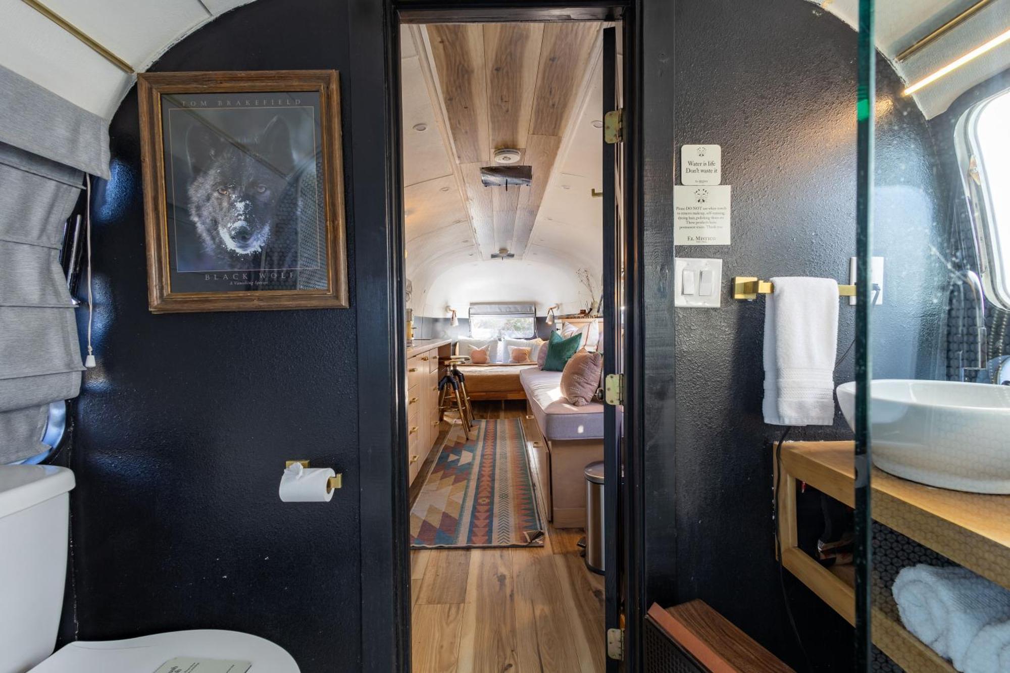 Holiday home Silver Bullet Airstream, El Mistico Glamping Ranch Nogal